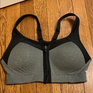 34C Champion Sports Bra - Zipper front